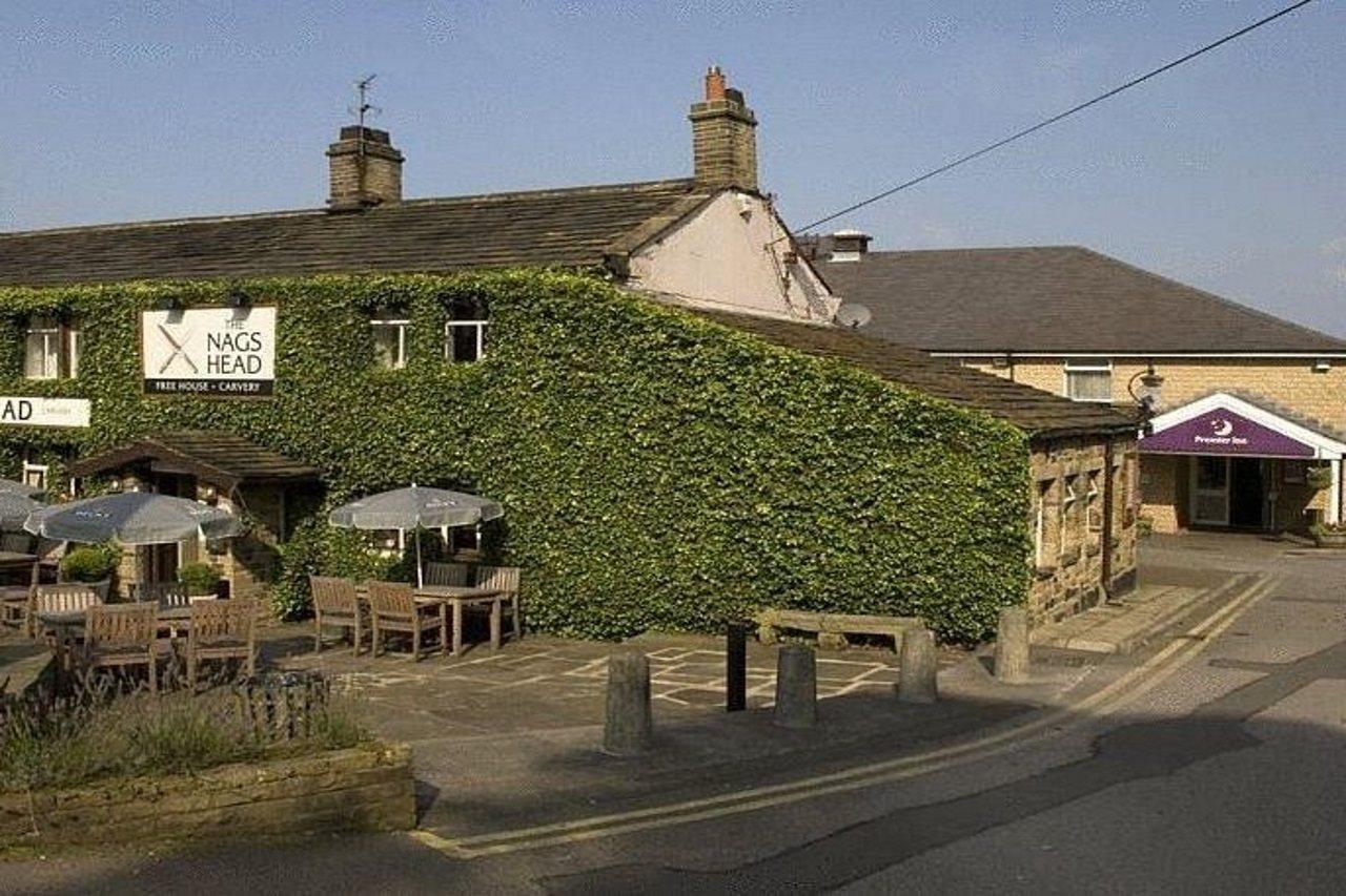 Premier Inn Huddersfield West Zewnętrze zdjęcie