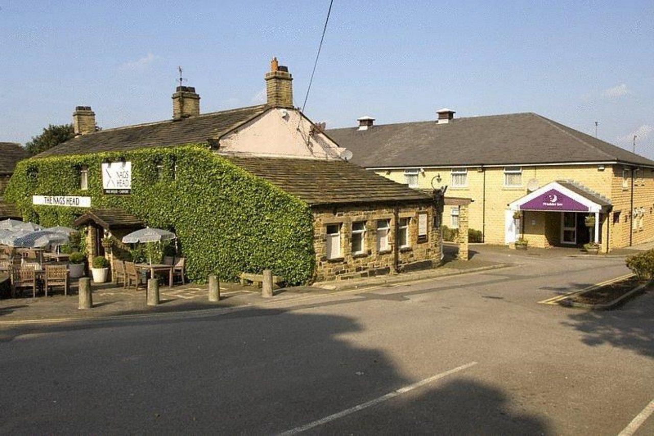 Premier Inn Huddersfield West Zewnętrze zdjęcie